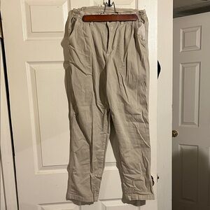 American Eagle Beige Casual Shorts